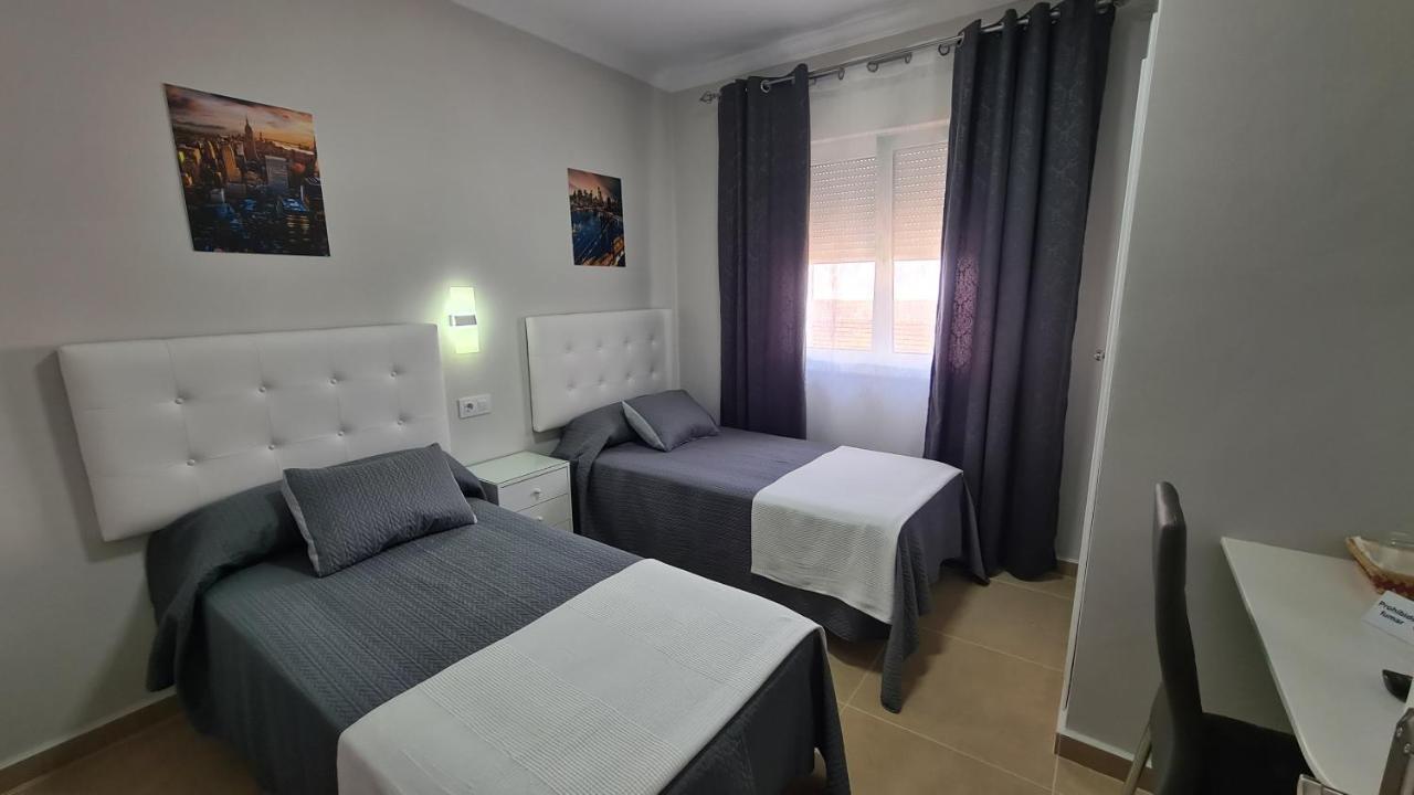 Hostal Málaga Arcos de la Frontera Exterior foto