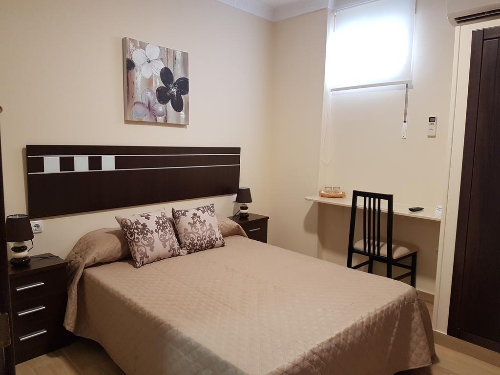 Hostal Málaga Arcos de la Frontera Exterior foto